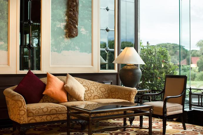 Imagen de los interiores del Hotel Centara Riverside Hotel Chiang Mai. Foto 12