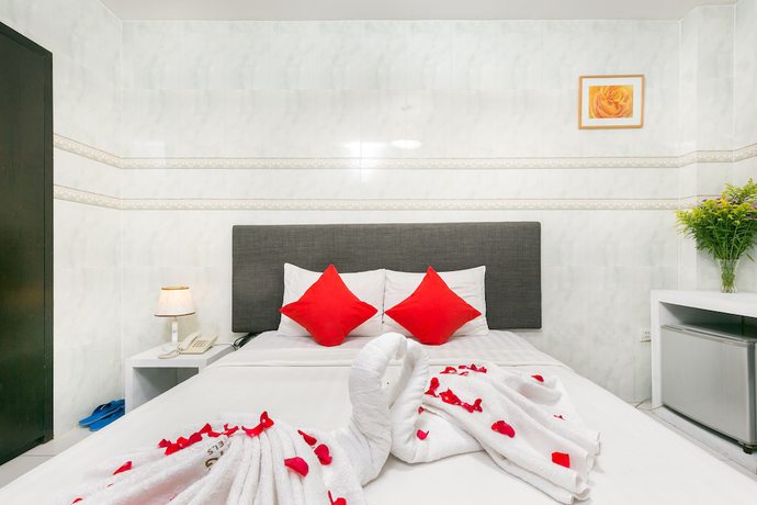 Imagen de la habitación del Hotel Centara Saigon. Foto 16