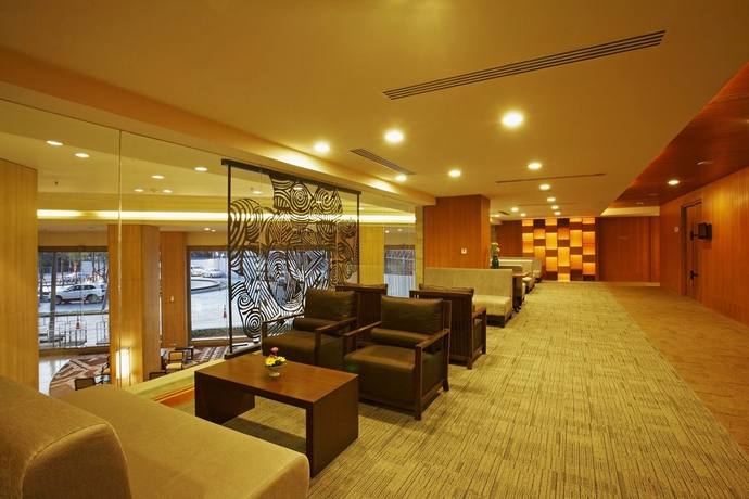 Imagen de los interiores del Hotel Centara Udon. Foto 12
