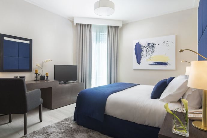 Imagen de la habitación del Hotel Centara West Bay and Residences Doha. Foto 7