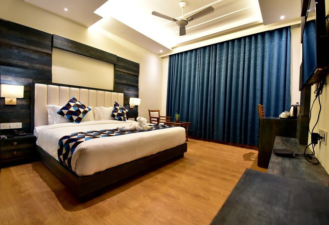 Imagen de la habitación del Hotel Centella. Foto 5