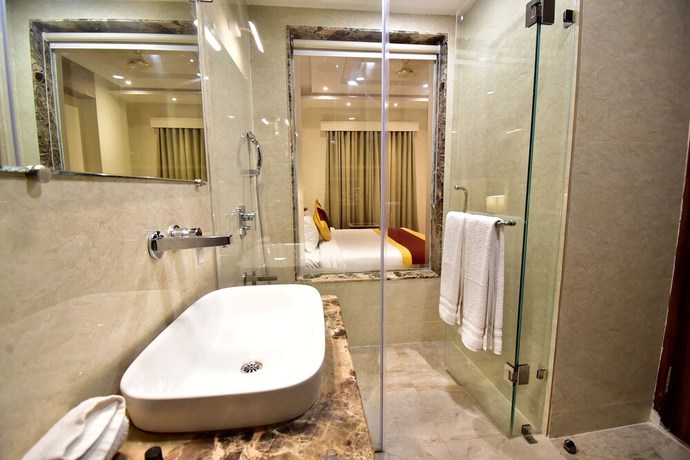 Imagen de la habitación del Hotel Centella. Foto 7