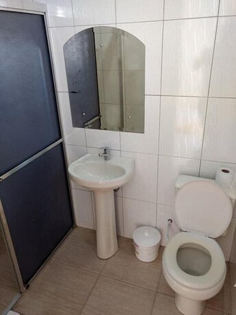 Imagen de la habitación del Hotel Centen&aacute;rio. Foto 26