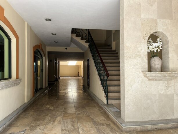 Imagen general del Hotel Centenario. Foto 1