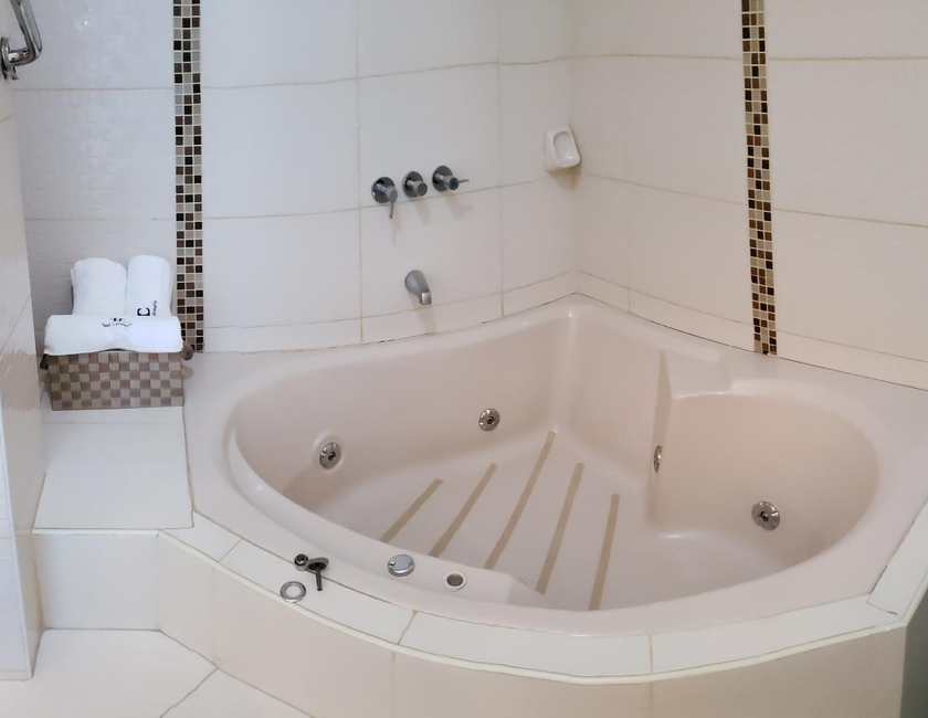 Imagen general del Hotel Centenario, Puerto Maldonado. Foto 4