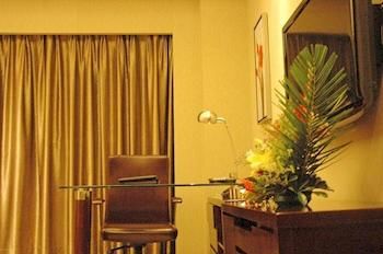 Imagen de la habitación del Hotel Centenio Kingdom. Foto 10