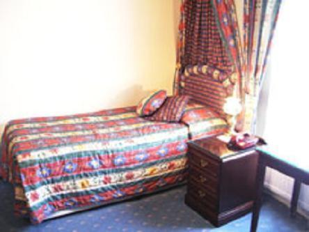 Imagen de la habitación del Hotel Centennial. Foto 6