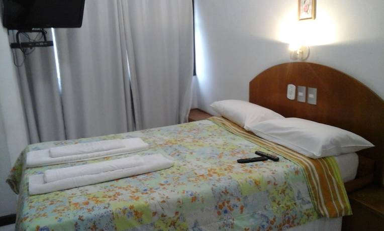 Imagen de la habitación del Hotel Center Barra. Foto 12
