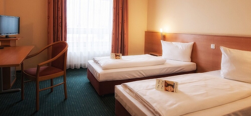 Imagen de la habitación del Hotel Center Drive Inn. Foto 9