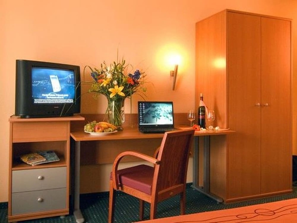 Imagen de la habitación del Hotel Center Drive Inn. Foto 11