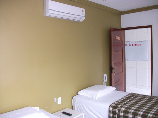 Imagen de la habitación del Hotel Center Express. Foto 13