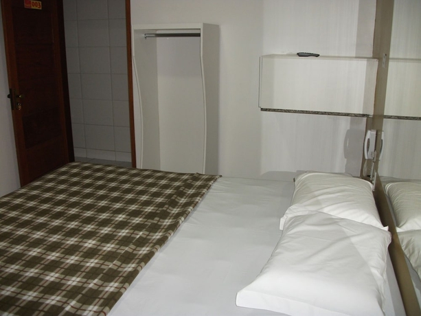 Imagen de la habitación del Hotel Center Express. Foto 16
