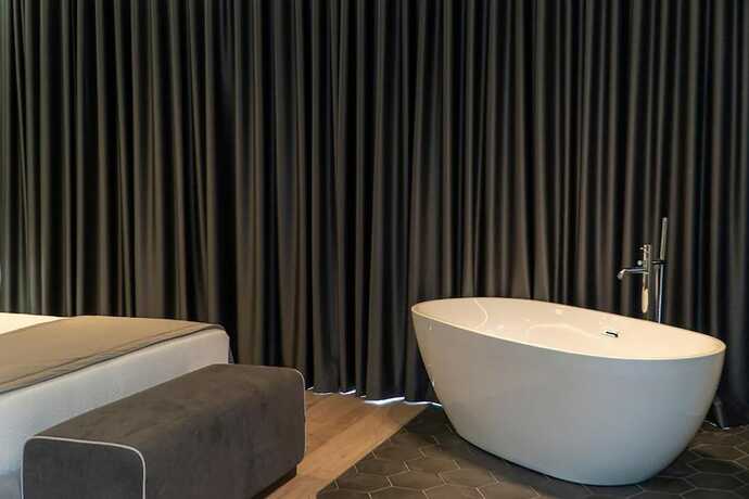 Imagen de la habitación del Hotel Center, Gjasht&euml;. Foto 17