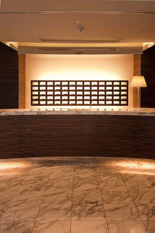 Imagen de los interiores del Hotel Center Hotel Toyota. Foto 12