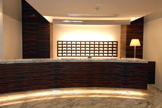 Imagen de los interiores del Hotel Center Hotel Toyota. Foto 15