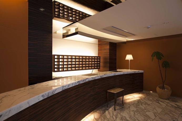 Imagen de los interiores del Hotel Center Hotel Toyota. Foto 16