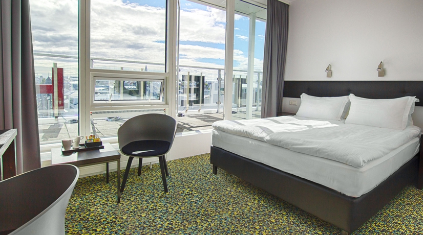 Imagen de la habitación del Hotel Center Hotels Plaza. Foto 4