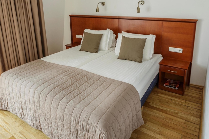 Imagen de la habitación del Hotel Center Hotels Plaza. Foto 8