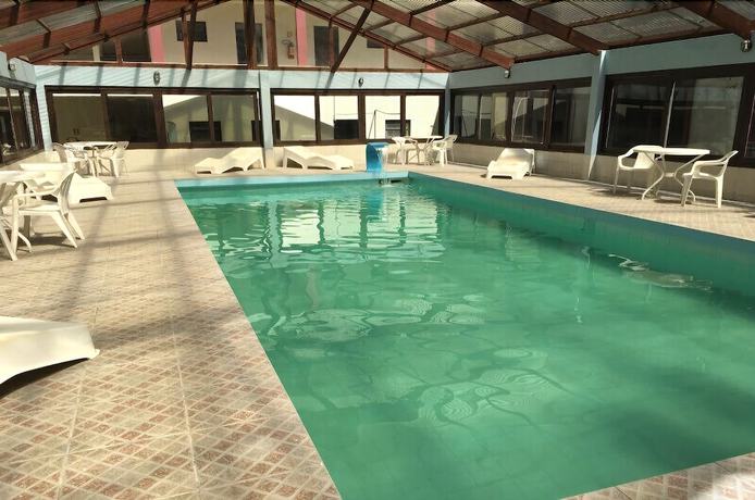 Imagen de la piscina del Hotel Center, Imb&eacute;. Foto 18