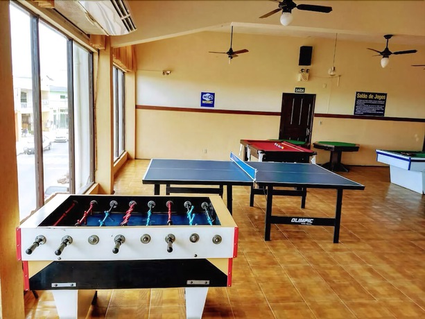 Imagen de los interiores del Hotel Center, Imb&eacute;. Foto 17