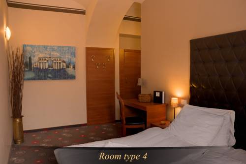 Imagen de la habitación del Hotel Center Ljubljana. Foto 4