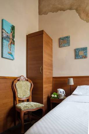 Imagen de la habitación del Hotel Center Ljubljana. Foto 7
