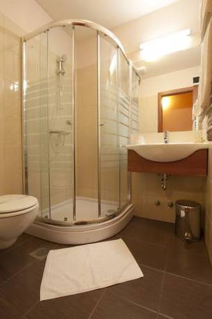 Imagen de la habitación del Hotel Center Ljubljana. Foto 13