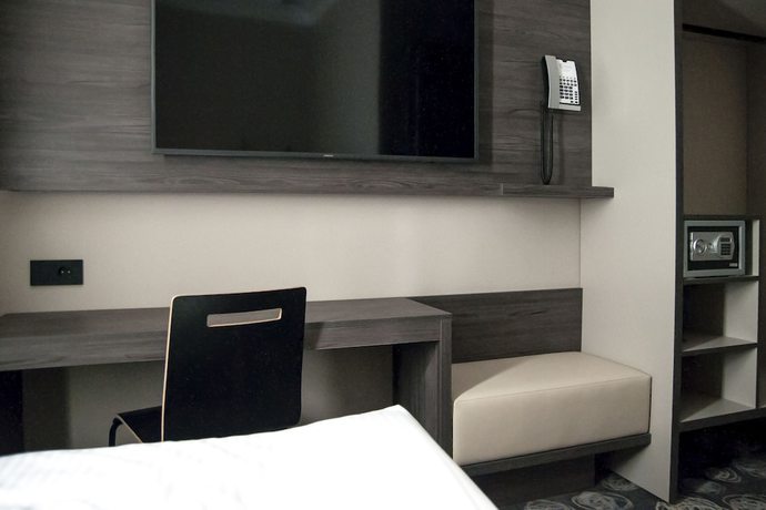 Imagen de la habitación del Hotel Center, Novo Mesto. Foto 3
