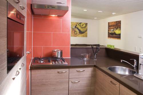 Imagen de la habitación del Hotel Center Parcs Bispinger Heide. Foto 4