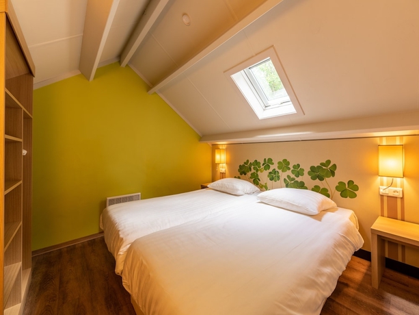 Imagen de la habitación del Hotel Center Parcs Les Ardennes. Foto 14