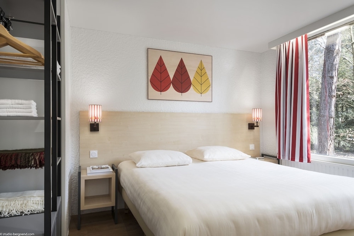 Imagen de la habitación del Hotel Center Parcs Les Bois-Francs. Foto 5