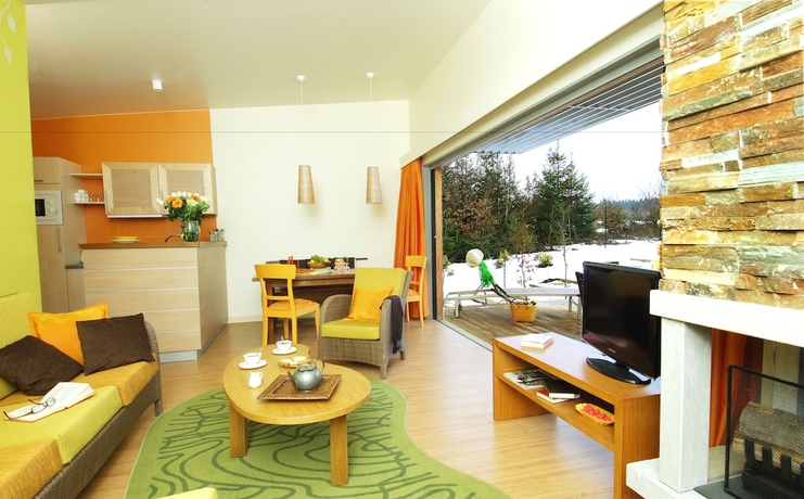 Imagen de la habitación del Hotel Center Parcs Les Trois For&ecirc;ts. Foto 9