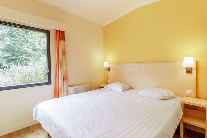 Imagen de la habitación del Hotel Center Parcs Les Trois For&ecirc;ts. Foto 13