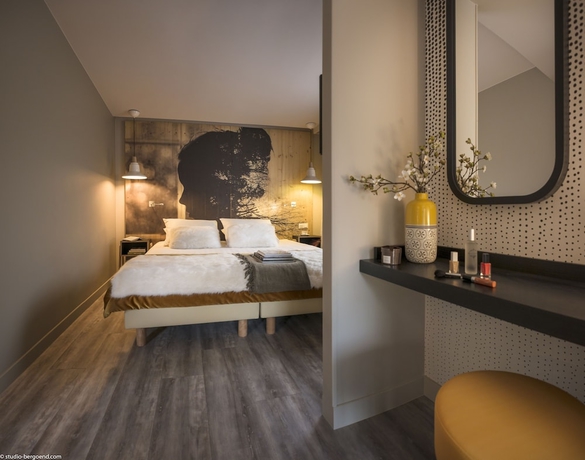 Imagen de la habitación del Hotel Center Parcs Les Trois For&ecirc;ts. Foto 18