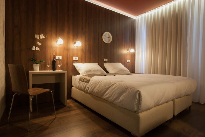 Imagen de la habitación del Hotel Center, Postojna. Foto 5