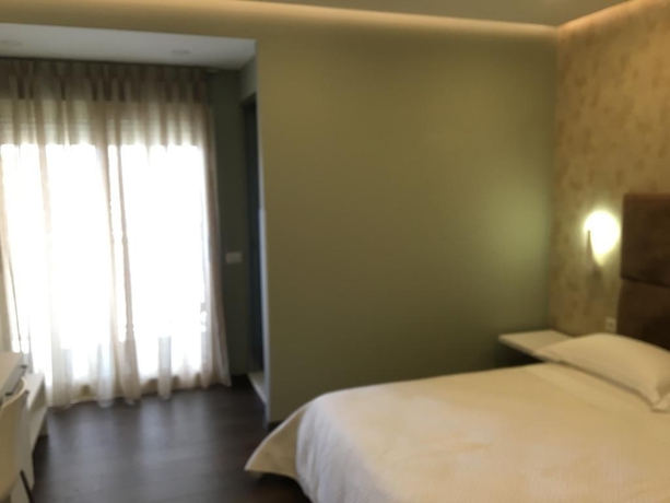 Imagen general del Hotel Center Rooms Oresti. Foto 4