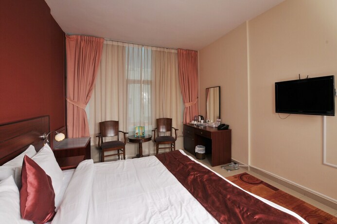 Imagen de la habitación del Hotel Center Ville. Foto 8
