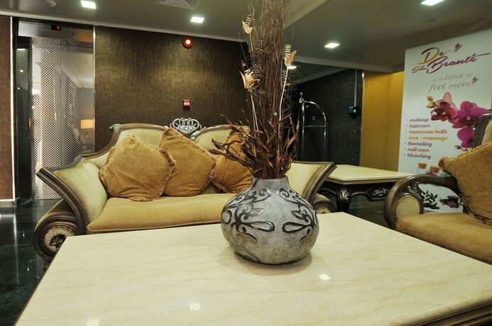 Imagen de los interiores del Hotel Center Ville. Foto 20