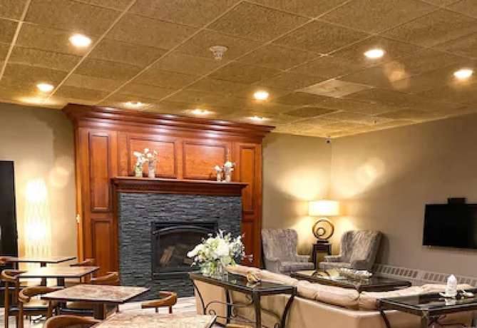 Imagen de los interiores del Hotel Centerstone Plaza Soldiers Field - Mayo Clinic Area. Foto 15