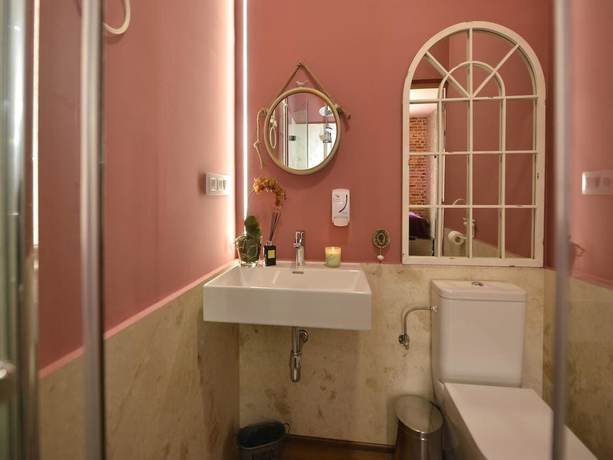 Imagen de la habitación del Hotel Centersuite Santander. Foto 4