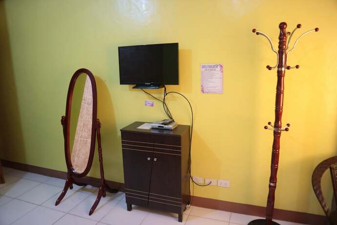 Imagen general del Hotel Centillo Travellers Inn. Foto 4