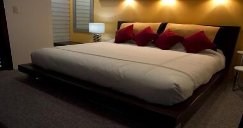 Imagen de la habitación del Hotel Centinela Grand. Foto 12