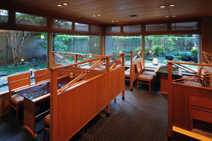 Imagen del bar/restaurante del Hotel Centnovum Kyoto. Foto 4