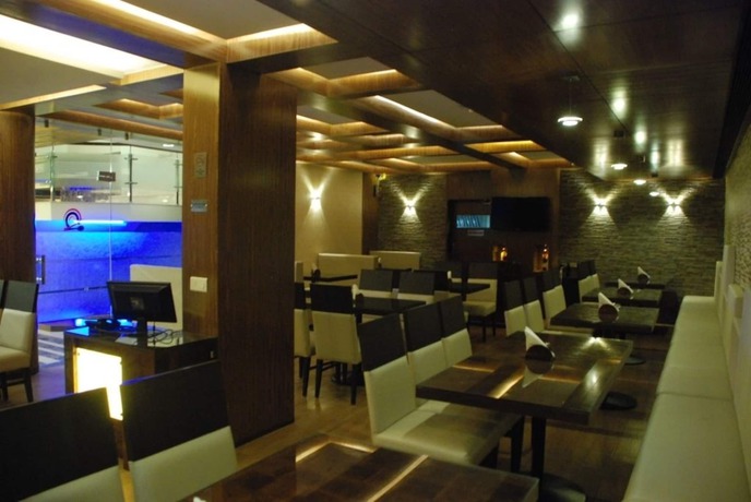 Imagen de los interiores del Hotel Centra, Ahmedabad. Foto 7