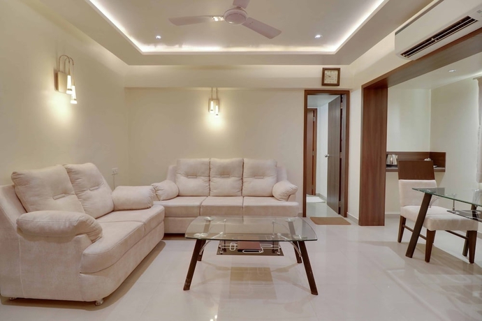 Imagen de la habitación del Hotel Centra, Ahmedabad. Foto 13
