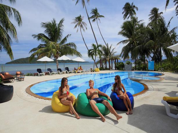 Imagen general del Hotel Centra By Centara Coconut Beach Resort Samui. Foto 7