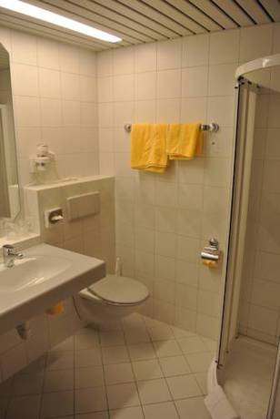 Imagen de la habitación del Hotel Centra Zurich, Bassersdorf. Foto 11