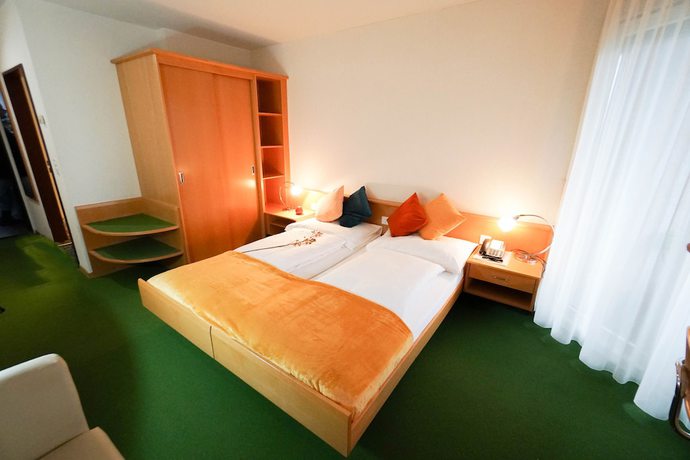 Imagen de la habitación del Hotel Centra Zurich. Foto 3