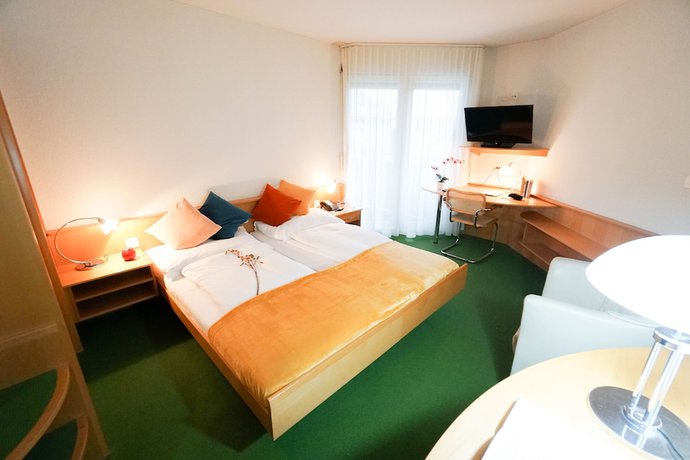 Imagen de la habitación del Hotel Centra Zurich. Foto 7