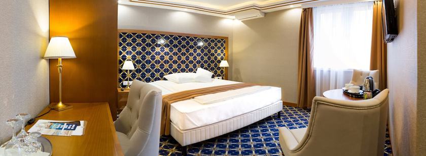 Imagen de la habitación del Hotel Centr&aacute;l, Nyiregyhaza. Foto 10